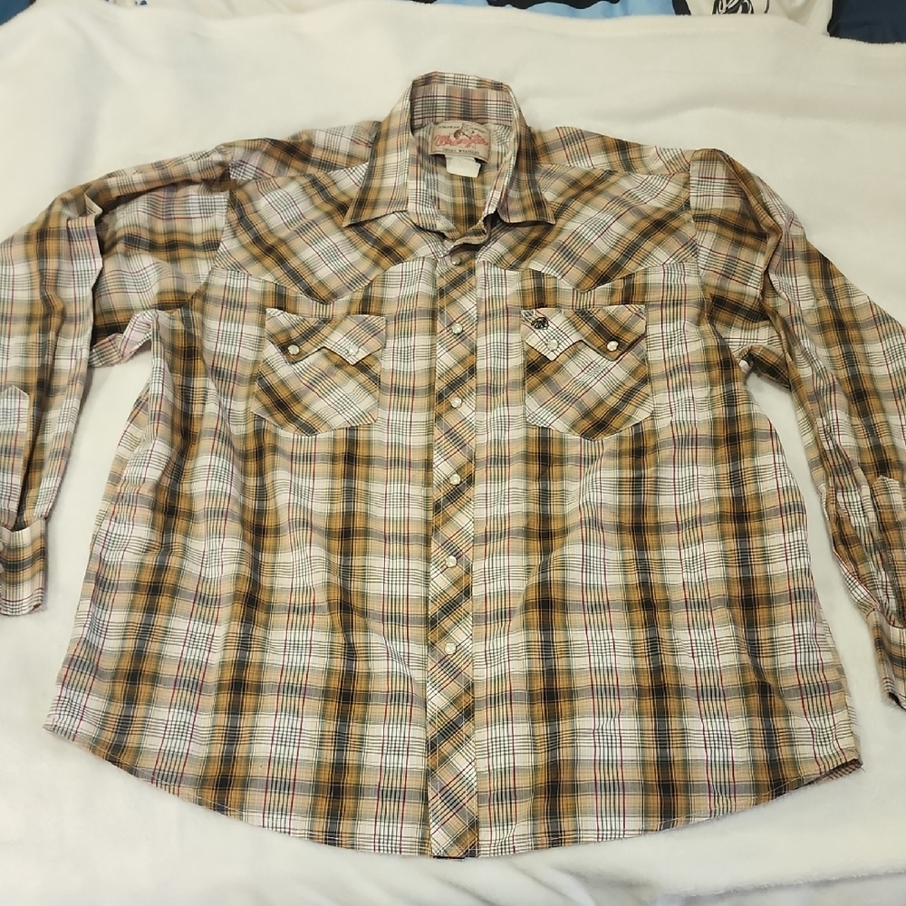 🚜 Wrangler Plaid Snap Front Shirt 🐴